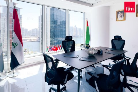 Office in Business Bay, Dubai, UAE 107.6 sq.m. № 648055 - photo 8