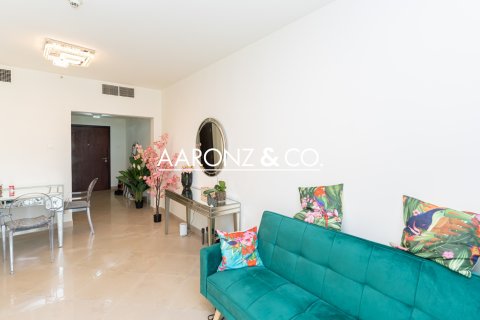Apartment sa Jumeirah Lake Towers, Dubai, UAE 1 silid-tulugan, 70 sq.m. № 697083
