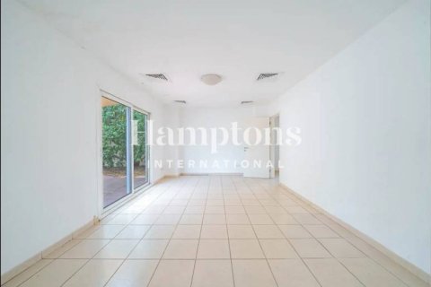 Villa zur Miete in Meadows, Dubai, VAE 3 Schlafzimmer, 310.76053500 m2 Nr. 651542 - Foto 5