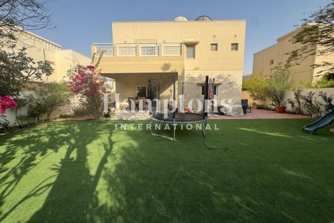 Villa zur Miete in Meadows, Dubai, VAE 3 Schlafzimmer, 310.76053500 m2 Nr. 651542 - Foto 1