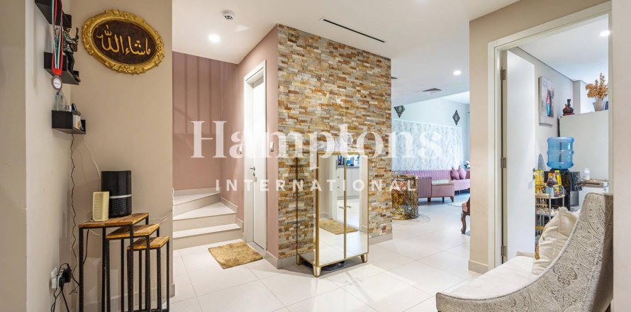 Kaupunkipientalo Dubai South (Dubai World Central), Arabiemiraatit 4 makuuhuonetta, 227.51 m2 № 651545