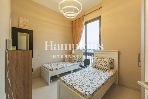 Kaupunkipientalo Dubai South (Dubai World Central), Arabiemiraatit 4 makuuhuonetta, 227.51015670 m2 № 651545 - kuva 10