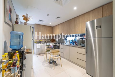 Kaupunkipientalo Dubai South (Dubai World Central), Arabiemiraatit 4 makuuhuonetta, 227.51015670 m2 № 651545 - kuva 14