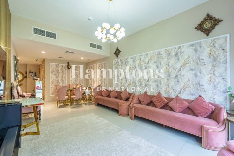 Kaupunkipientalo Dubai South (Dubai World Central), Arabiemiraatit 4 makuuhuonetta, 227.51015670 m2 № 651545 - kuva 15