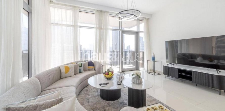 Huoneisto Downtown Dubai (Downtown Burj Dubai), Dubai, Arabiemiraatit 3 makuuhuonetta, 209 m2 № 625881