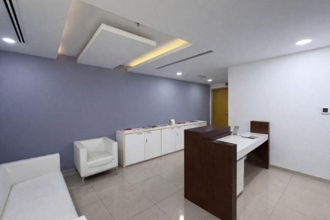 Зняти в оренду офіс в Джумейра Лейк Тауэрс, Дубай, ОАЕ 4 спальні, 125м2, № 682453 - фото 6