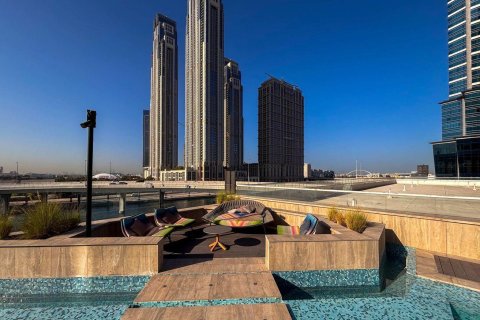 Lägenhet till försäljning i Business Bay, Dubai, UAE 2 sovrum, 104 kvm Nr. 682436 - fotografi 23