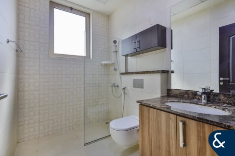 Vila v Al Furjan, Dubai, SAE 5 spální, 600 m2 č. 667134 - Fotografia 29