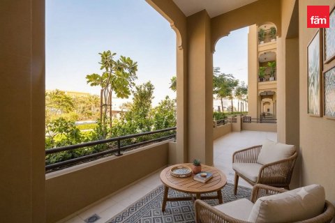 Appartamento a Umm Suqeim, Dubai, EAU 2 camere da letto, 133.9 mq. № 726238