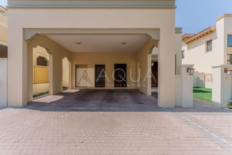 Vila v Arabian Ranches 2, Dubai, SAE 3 ložnice, 297 m² Č.: 613891 - fotografie 1