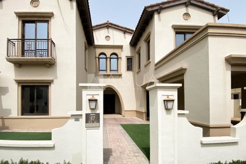 Villa in Arabian Ranches 2, Dubai, UAE 6 bedrooms, 543.3 sq.m. № 613889 - photo 24