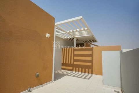 Townhouse sa DAMAC Hills (Akoya by DAMAC), Dubai, UAE 3 silid-tulugan, 112 sq.m. № 687957 - larawan 18