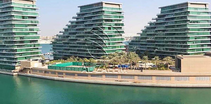 Byt v Al Raha Beach, Abu Dhabi, SAE 2 ložnice, 109 m² Č.: 615374