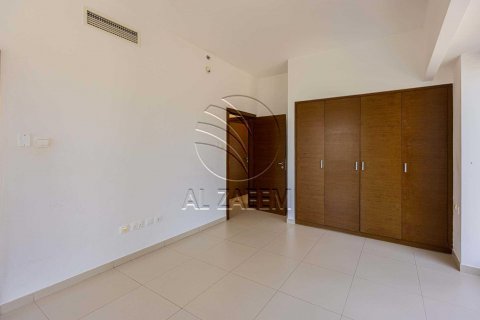 Apartment in Al Reem Island, Abu Dhabi, UAE 2 bedrooms, 136 sq.m. № 615371 - photo 8
