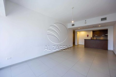 Apartment in Al Reem Island, Abu Dhabi, UAE 2 bedrooms, 136 sq.m. № 615371 - photo 1