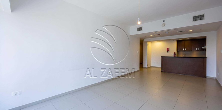 Apartment in Al Reem Island, Abu Dhabi, UAE 2 bedrooms, 136 sq.m. № 615371