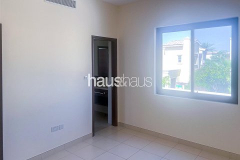 Řadový dům v Reem, Dubai, SAE 4 ložnice, 234 m² Č.: 625600 - fotografie 7