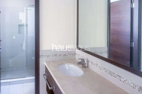 Řadový dům v Reem, Dubai, SAE 4 ložnice, 234 m² Č.: 625600 - fotografie 8