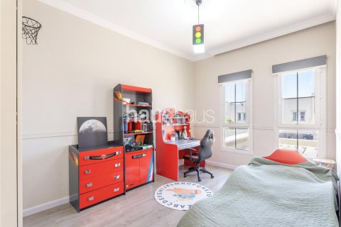 Villa in The Springs, Dubai, UAE 3 bedrooms, 228 sq.m. № 625581 - photo 23