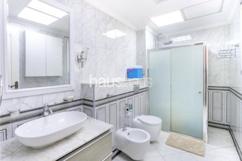 Villa in The Springs, Dubai, UAE 3 bedrooms, 228 sq.m. № 625581 - photo 9