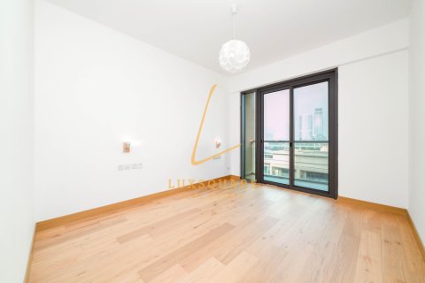 Apartamento en alquiler en The Views, Dubai, EAU 2 dormitorios, 132 m2 № 677173 - foto 15