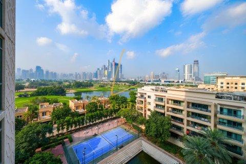 Apartamento en alquiler en The Views, Dubai, EAU 2 dormitorios, 132 m2 № 677173 - foto 28