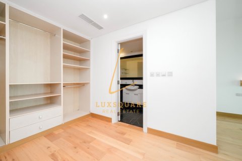 Apartamento en alquiler en The Views, Dubai, EAU 2 dormitorios, 132 m2 № 677173 - foto 14