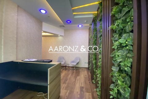 Toimisto Business Bay, Dubai, Arabiemiraatit 91 m2 № 677170 - kuva 8