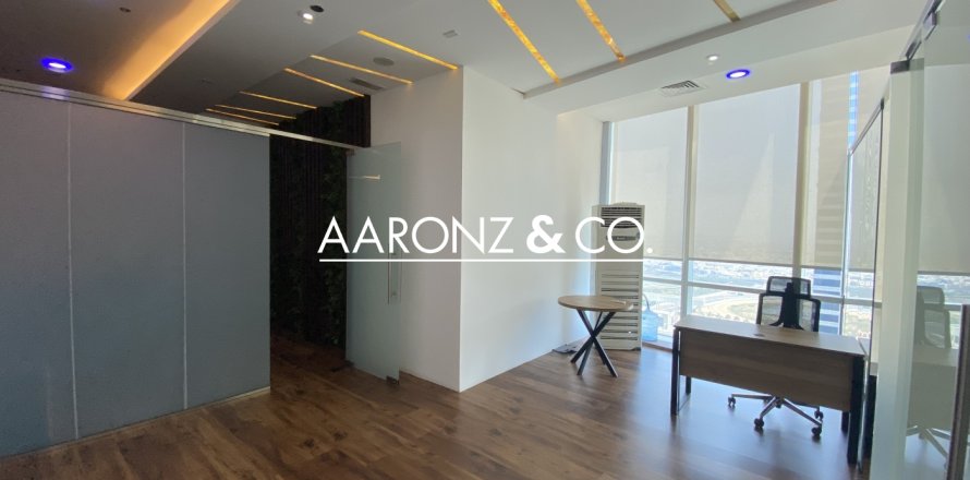 Büroraum in Business Bay, Dubai, VAE: 91 m2 Nr. 677170