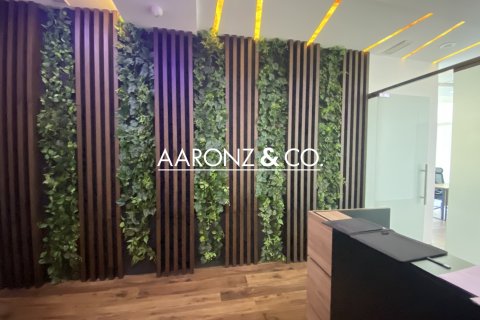 Büroraum zur Miete in Business Bay, Dubai, VAE 91 m2 Nr. 677170 - Foto 9