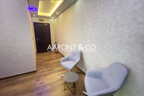Toimisto Business Bay, Dubai, Arabiemiraatit 91 m2 № 677170 - kuva 5
