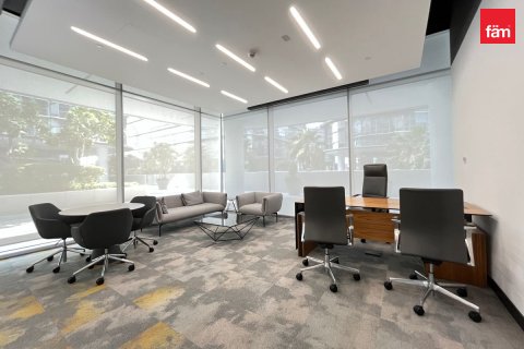 Офис Умм-Рамул, Дубай, БАӘ-да 2104.6 м² № 760793 - фото 2