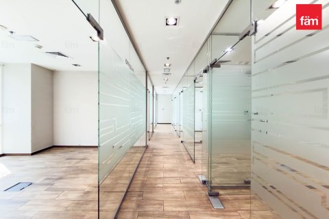 Üürile anda kontor asukohaga Business Bay, Dubai, AÜE: 165.1 m² Nr 760792 - pilt 17