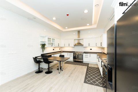 Villa en venta en Al Wasl, Dubai, EAU 5 dormitorios, 994.2 m2 № 597938 - foto 17