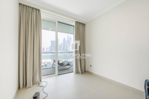 Apartamento en venta en Dubai Harbour, Dubai, EAU 3 dormitorios, 172 m2 № 663190 - foto 19