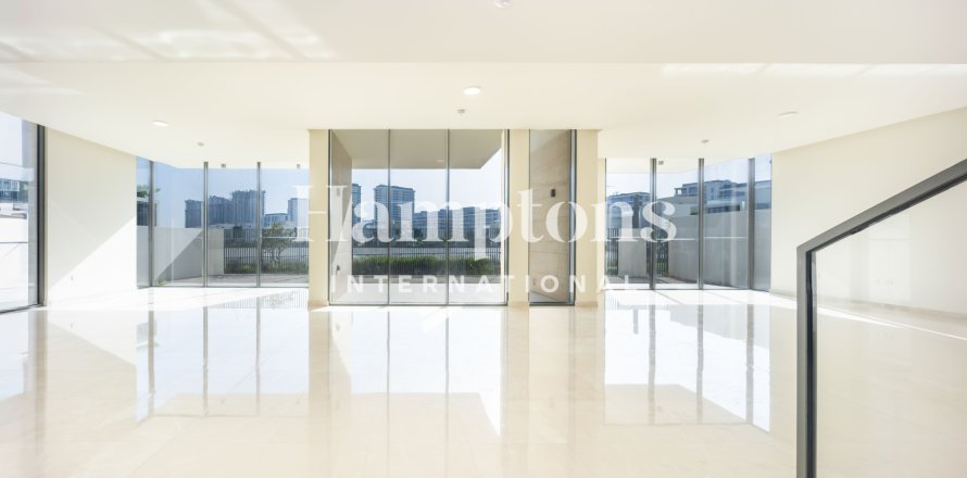 Villa itt: Dubai Hills Estate, Dubai, EAE, 5 hálószoba, 662.77 m², azonosító: 725868