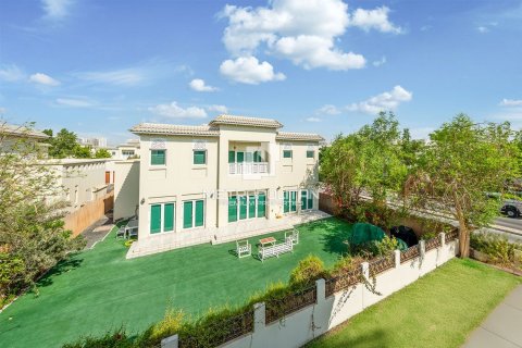 Vila di Al Furjan, Dubai, UEA 4 kamar tidur, 502 m2 nomor 664261 - foto 16