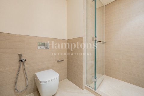 Apartment in Palm Jumeirah, Dubai, UAE 2 bedrooms, 110.74037600 sq.m. № 583445 - photo 23