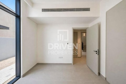 Villa Mudon, Dubaijā, AAE 4 istabas, 229.01 m2 Nr. 741824 - attēls 4