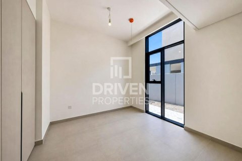 Villa Mudon, Dubaijā, AAE 4 istabas, 229.01 m2 Nr. 741824 - attēls 3