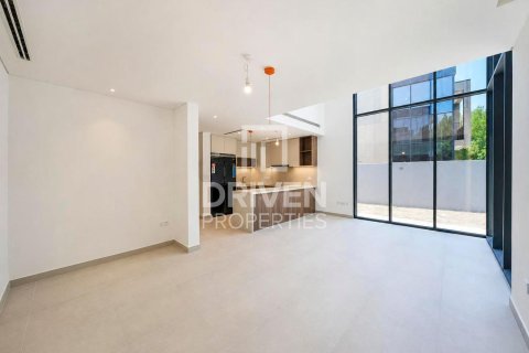 Villa Mudon, Dubaijā, AAE 4 istabas, 229.01 m2 Nr. 741824
