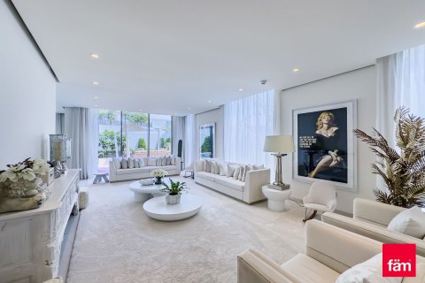 Vila u Al Furjan, Dubai, UAE 6 spavaćih soba, 610.4 m2 Br. 769255 - fotografija 6