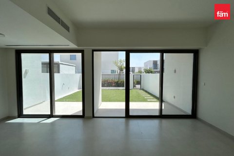 Villa zur Miete in Dubai, VAE 3 Schlafzimmer, 174 m2 Nr. 769253 - Foto 7