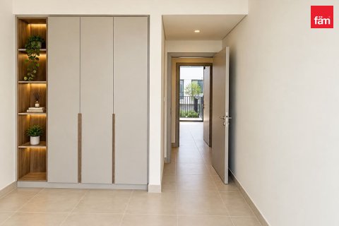 Villa zur Miete in Dubai, VAE 3 Schlafzimmer, 174 m2 Nr. 769253 - Foto 3
