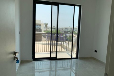 Вилла Al Hamra Village, Рас-эль-Хайма, БАӘ-да 3 жатын бөлмелер, 184 м² № 720379 - фото 17