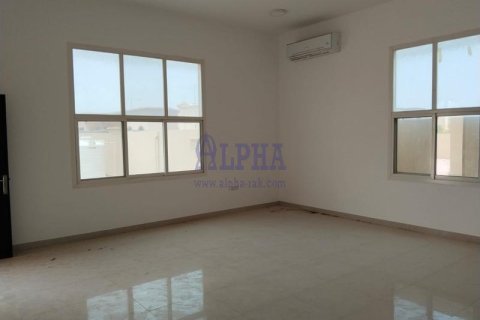 Вилла Al Riffa, Рас-эль-Хайма, БАӘ-да 5 жатын бөлмелер, 400.9 м² № 720378 - фото 20