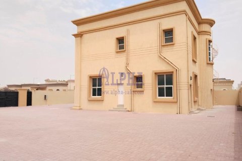 Вилла Al Riffa, Рас-эль-Хайма, БАӘ-да 5 жатын бөлмелер, 400.9 м² № 720378 - фото 3