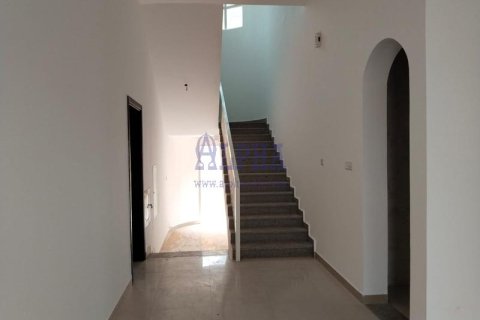 Вилла Al Riffa, Рас-эль-Хайма, БАӘ-да 5 жатын бөлмелер, 400.9 м² № 720378 - фото 12