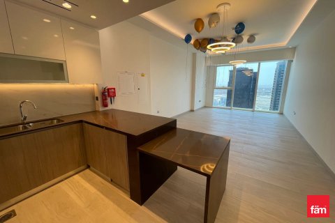 Lägenhet till försäljning i Dubai, UAE 1 sovrum, 82.9 kvm Nr. 720375 - fotografi 14