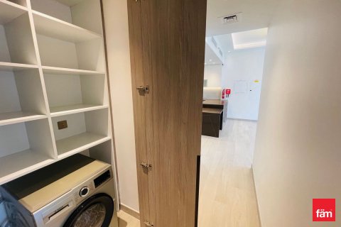 Lägenhet till försäljning i Dubai, UAE 1 sovrum, 82.9 kvm Nr. 720375 - fotografi 15